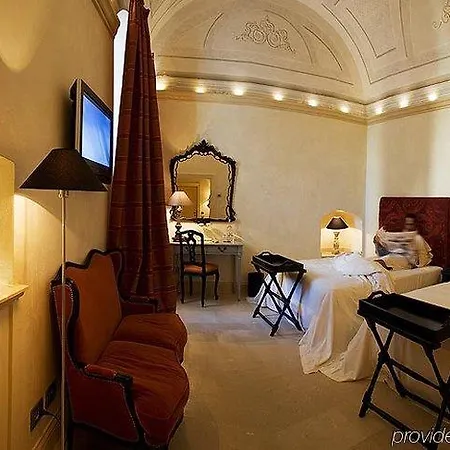 Palazzo Gattini - The Leading Of The World 5*
