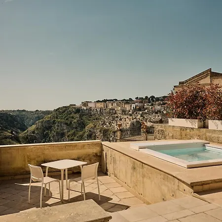 فندق Palazzo Gattini - The Leading Of The World ماتيرا