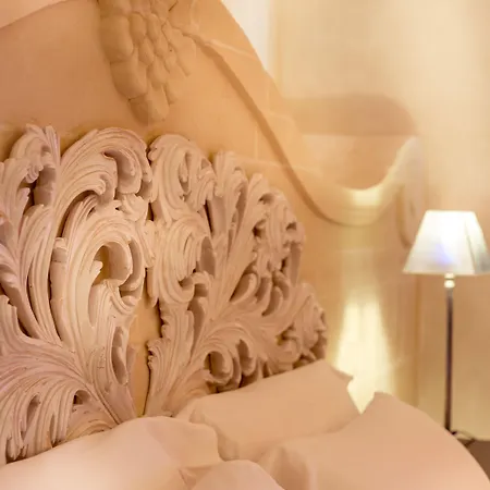 Palazzo Gattini - The Leading Of The World 5* 马泰拉