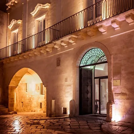 Palazzo Gattini - The Leading Of The World فندق
