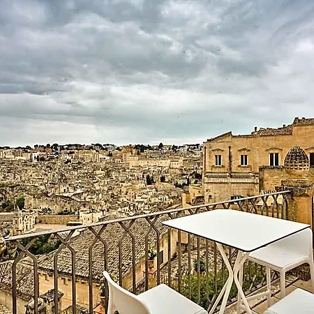 酒店 Palazzo Gattini - The Leading Of The World 马泰拉